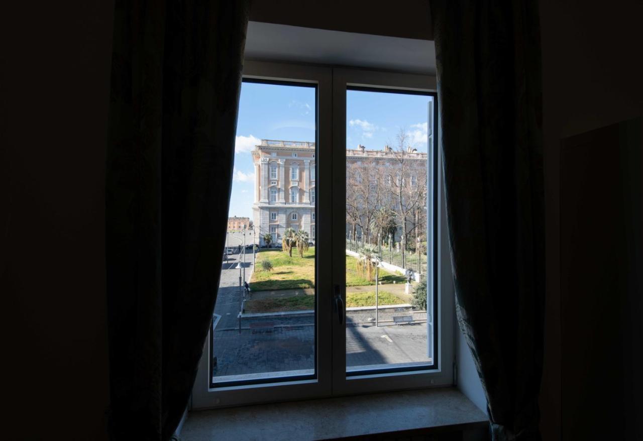 L'Insolita Reggia Казерта Экстерьер фото